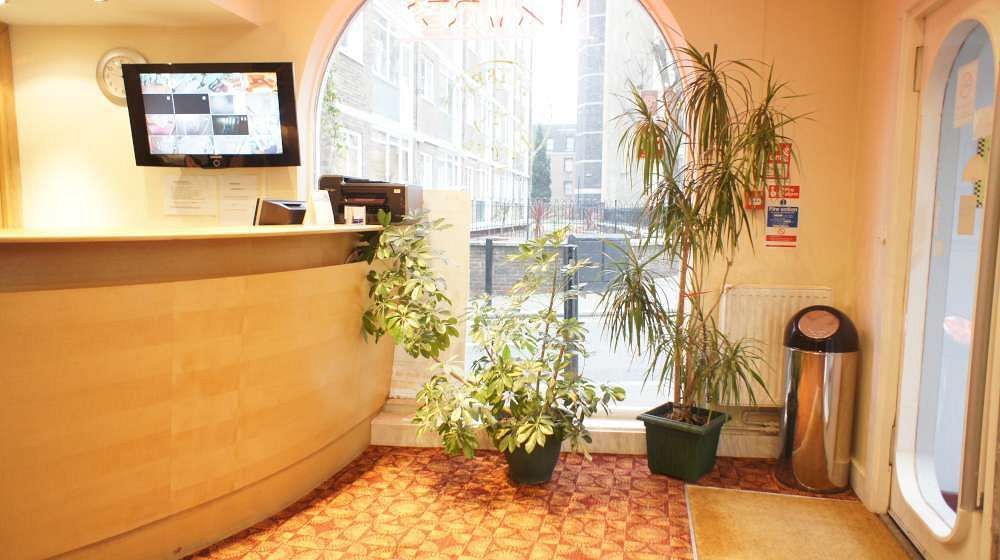 Отель Elysee Hyde Park 3*